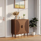 Bahut en bois brun – Semi-circulaire / Rayé