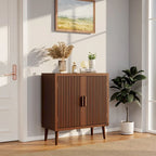 Bahut en bois brun – Semi-circulaire / Rayé