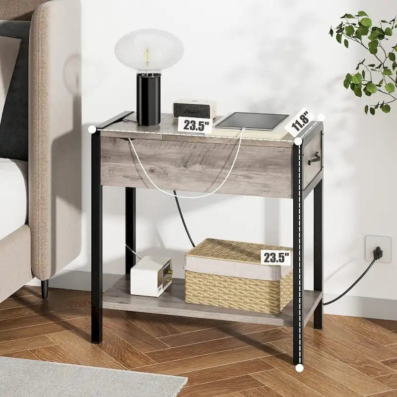 Table d'appoint étroite grise avec station de charge, tiroir et étagères